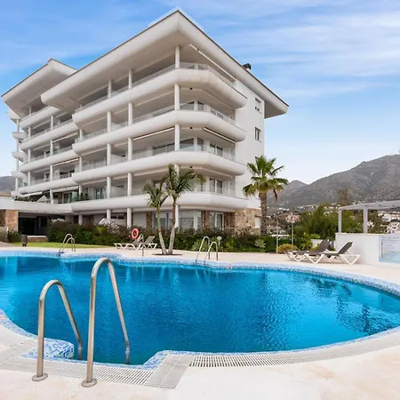 Vivi Homes - Sultana Gym, Pool, Terrace & Sea View Daire *
